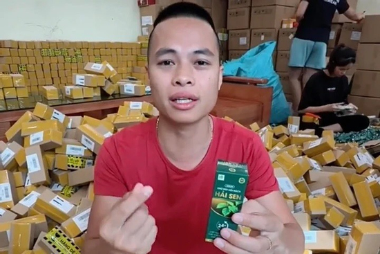 Thủ đoạn bán hàng giả tinh vi của chủ kênh Tiktok ‘Gia đình Hải Sen’