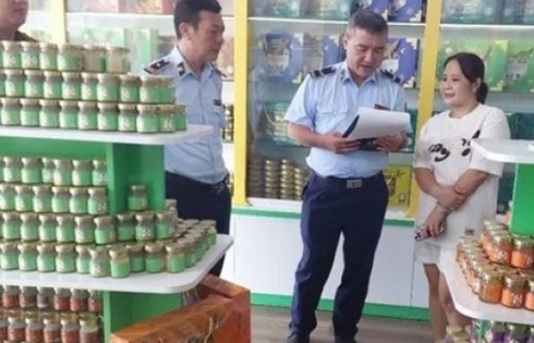 Ông chủ của hơn 23.400 lọ yến chưng giả tại Phú Thọ là ai?