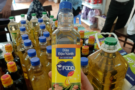 Doanh nghiệp sản xuất dầu cho vật nuôi thành thực phẩm cho người giàu cỡ nào?