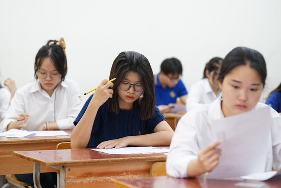 Gần 9.800 thí sinh bỏ làm thủ tục dự thi tốt nghiệp THPT năm 2025