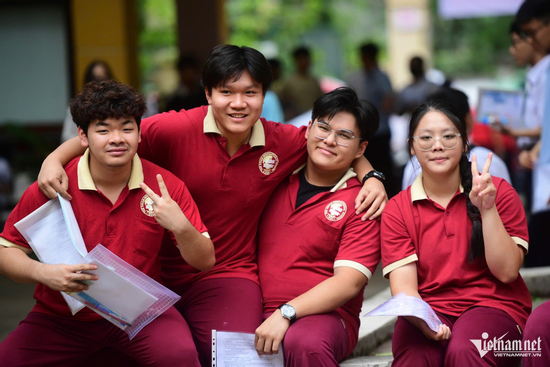 Tò mò đề Văn ở kỳ thi tốt nghiệp THPT năm 2025 theo chương trình mới