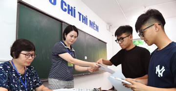 Đáp án môn Tiếng Anh thi tốt nghiệp THPT năm 2025 tất cả 48 mã đề