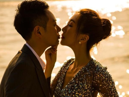 Làm giám đốc nhưng tôi lại thích nhân viên của mình, đắn đo mãi mới dám tỏ tình thì anh lại nói rằng 