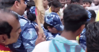 Giẫm đạp kinh hoàng tại Ấn Độ gây hàng chục thương vong