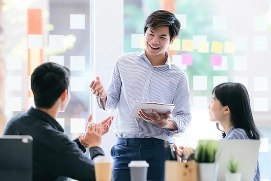 Nói ra 3 điều này là 'tự đào hố chôn mình', người EQ cao không bao giờ dại dột tiết lộ