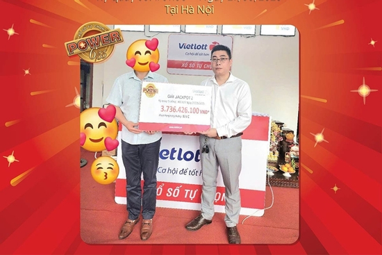 Tiện đường mua vé, người đàn ông ở Hà Nội trúng độc đắc Vietlott tiền tỷ