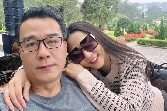 Tiết lộ lý do ca sĩ Hà Thanh Xuân chia tay