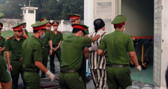 Tử tù mắc ung thư giai đoạn cuối có được miễn thi hành án?