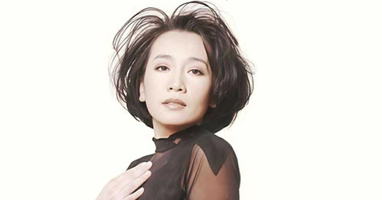 Ca sĩ Kiều Nga - em gái danh ca Elvis Phương qua đời sau 1 tuần hôn mê sâu