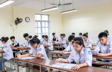 Vĩnh Phúc có điểm thi tốt nghiệp THPT năm 2025 cao nhất trong 63 tỉnh, thành cũ