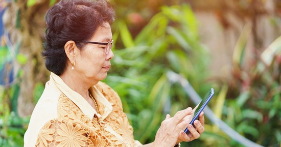 Mẹ chồng lấy trộm thẻ lương hưu: Tôi 60 tuổi mà vẫn phải học cách tự bảo vệ mình