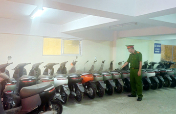 Lộ diện 'ông trùm' đường dây sản xuất xe máy điện giả ở Hà Nội