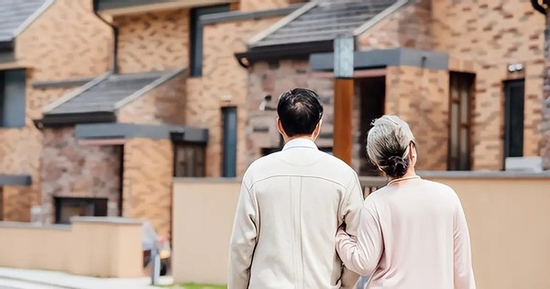 'Sang tên nhà, con dâu sẽ hiếu thuận với bố': Một câu nói khiến tôi tỉnh ngộ ở tuổi 70