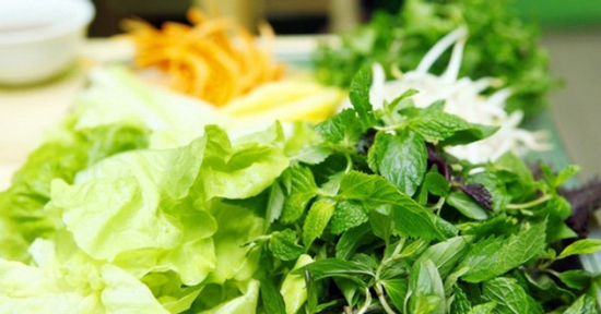 Thường xuyên ăn rau sống, người đàn ông nhiễm ký sinh trùng dài 3m