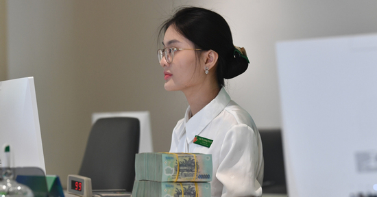 Lãi suất ngân hàng hôm nay 21/7/2025: Kỳ hạn 3 tháng lãi cao nhất bao nhiêu?