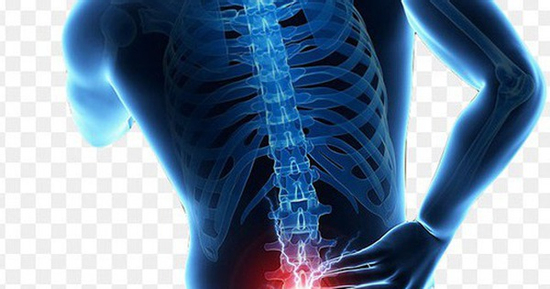 Cô gái 23 tuổi suýt liệt chân vì điều trị thoát vị đĩa đệm sai cách