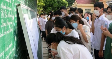 Tuyển sinh đại học 2025: Gần 100 trường đại học công bố điểm sàn