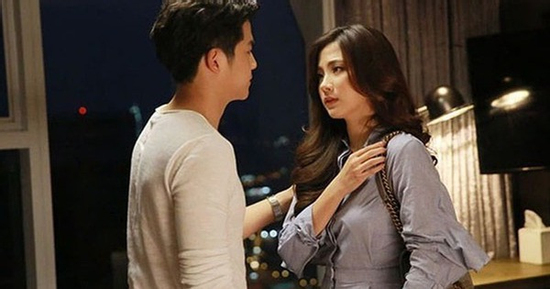 Bố mẹ già đau ốm, con cái ở xa không về chăm sóc được: Nghe vợ nói một câu, tôi muốn khóc!