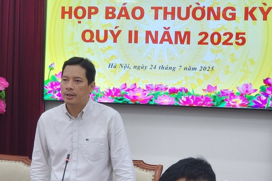 Vì sao nhiều nghệ sĩ vi phạm vẫn chưa bị hạn chế xuất hiện?