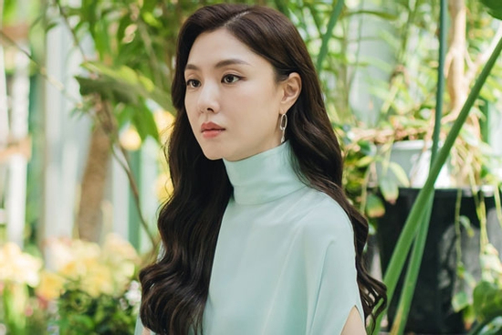 Là doanh nhân thành đạt, tuổi 50 hôn nhân của tôi vẫn lận đận với cô vợ trẻ kém 12 tuổi