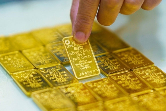 Lãi hơn 40 triệu đồng mỗi lượng sau một năm mua vàng