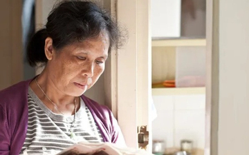 Mẹ chồng gọi về chia tài sản nhưng con dâu chê ít không cần, đến lúc biết di chúc thì điếng người