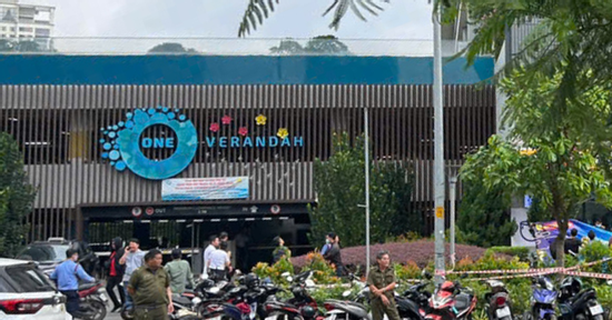 Người đàn ông tử vong trước cửa hàng tiện lợi, cơ thể có dấu hiệu bất thường