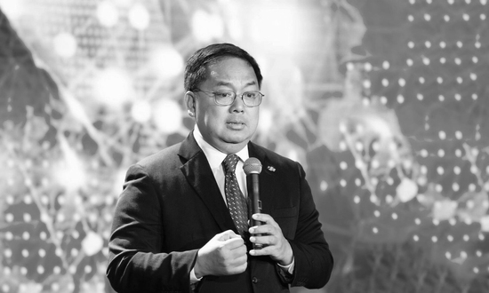 Sự nghiệp của ông Hoàng Nam Tiến, Phó Chủ tịch Hội đồng Trường Đại học FPT