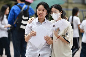 Loạt trường THPT ở Hà Nội có điểm chuẩn giảm ‘sốc’ năm nay