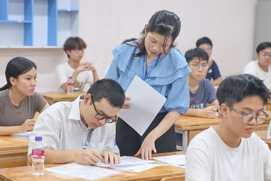 Kỳ thi tốt nghiệp THPT 2026 dự kiến diễn ra sớm hơn 2 tuần