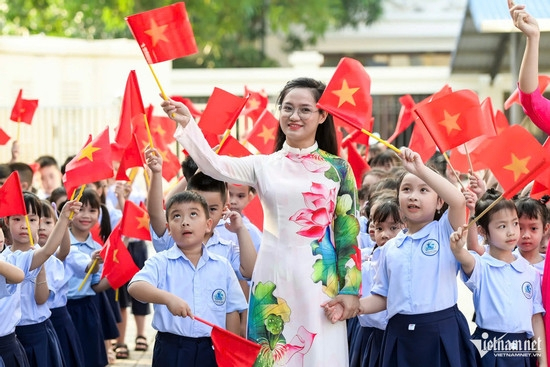 Cả nước tổ chức khai giảng vào ngày 5/9, tựu trường sớm nhất từ 22/8