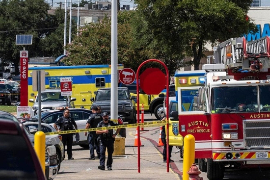 Mỹ: Xả súng ở siêu thị Texas, 3 người chết