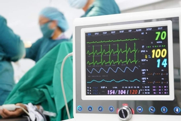 Mất con trong đau đớn vì trót chọn ngày giờ đẹp sinh mổ