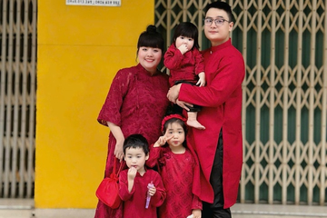 Cặp đôi Đà Nẵng gây sốt mạng khi 3 con đều sinh thường vào ngày 5/9