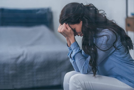 Người phụ nữ 59 tuổi tâm sự về mối tình vụng trộm kéo dài 2 năm: “Lúc đầu tôi hạnh phúc, nhưng giờ lại dằn vặt”