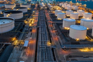 Giá xăng dầu hôm nay 19/8: Quay đầu tăng nhẹ