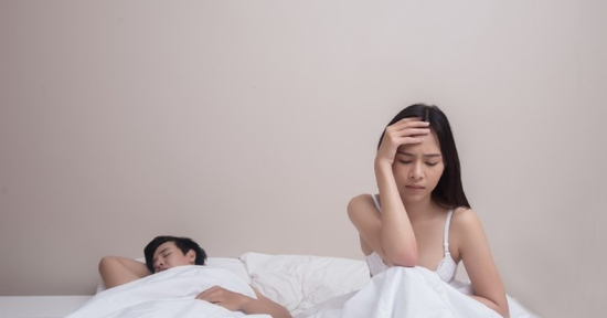 Chồng né 'chuyện ấy' chỉ sau hơn 1 tháng cưới, vợ sốc khi biết lý do