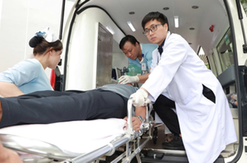 Nam kỹ sư không qua khỏi khi ngừng tim trong nhà vệ sinh lúc sáng sớm