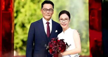 Sau 6 năm ly hôn ồn ào, tỷ phú nên duyên cùng bạn học cũ