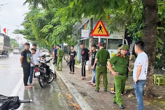 Dựng lại hiện trường vụ nam sinh bị đánh đến co giật