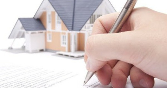 Quyết định thừa kế gây sốc: Cụ bà trao 3,6 tỷ cho hàng xóm, con trai bất ngờ đồng ý