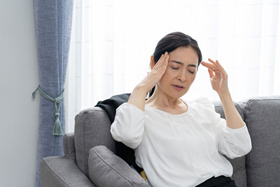 5 'sát thủ thầm lặng' đẩy nhanh lão hóa: Tắm chỉ xếp thứ 3, điều số 1 nhiều người làm mỗi ngày mà không hay