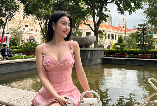 Nhan sắc cuốn hút của Hoa hậu Du lịch Bản sắc Việt Nam ở tuổi 21