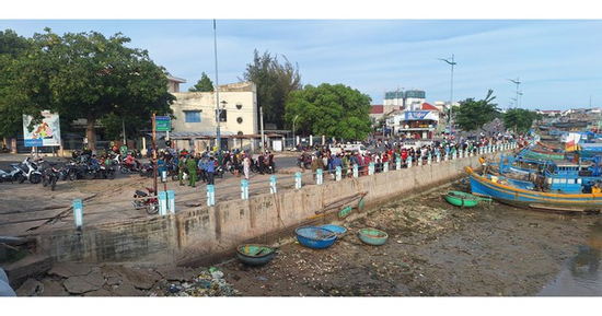 Xác minh thi thể người đàn ông trôi trên sông Cà Ty