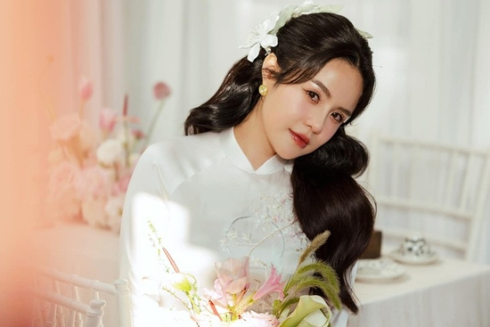 Thái Trinh tiết lộ tâm lý bất ổn khi mang thai
