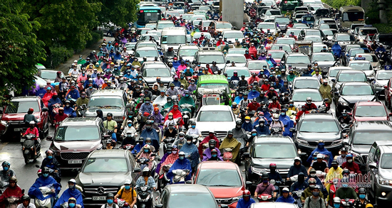 Buộc dùng xăng E10: Động cơ ô tô, xe máy đời cũ không tương thích xử lý thế nào?