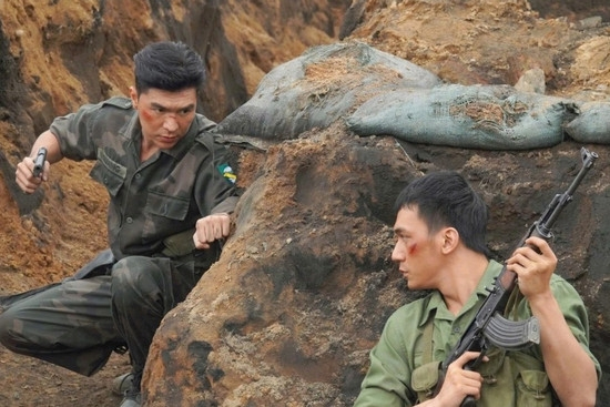 'Mưa đỏ' trở thành bộ phim đầu tiên trong lịch sử Việt Nam đạt 600 tỷ