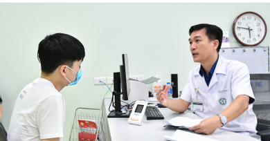 Bộ Chính trị: Đến năm 2030, người dân được miễn viện phí ở mức cơ bản