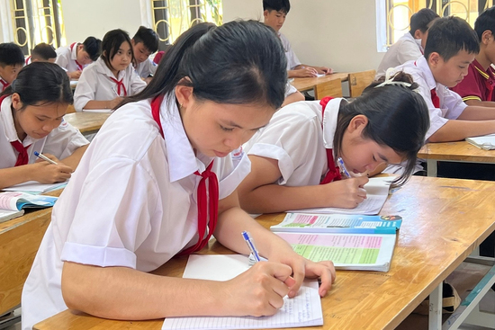 Lúng túng dạy 2 buổi/ngày: Bộ GD&ĐT sẽ xây dựng chính sách huy động kinh phí