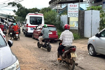 Tình trạng sức khỏe bé trai 12 tuổi trong vụ thảm án 3 người tử vong ở Đắk Lắk